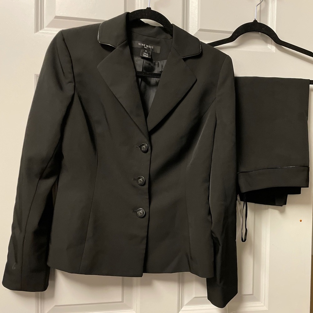 Nine West Suit shirt Black Brand new with tags